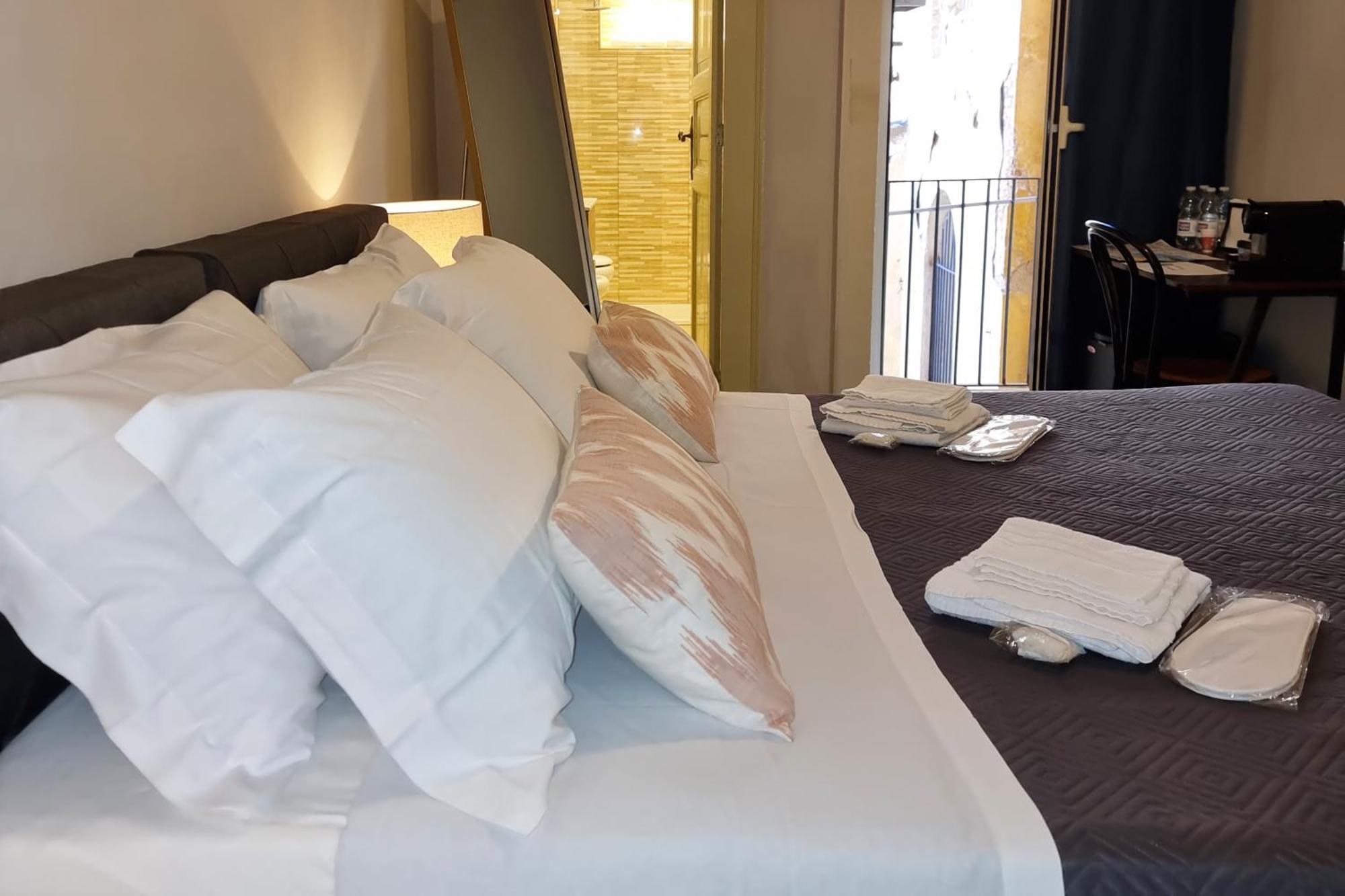 Borgo Antico Rooms Mesyna Zewnętrze zdjęcie